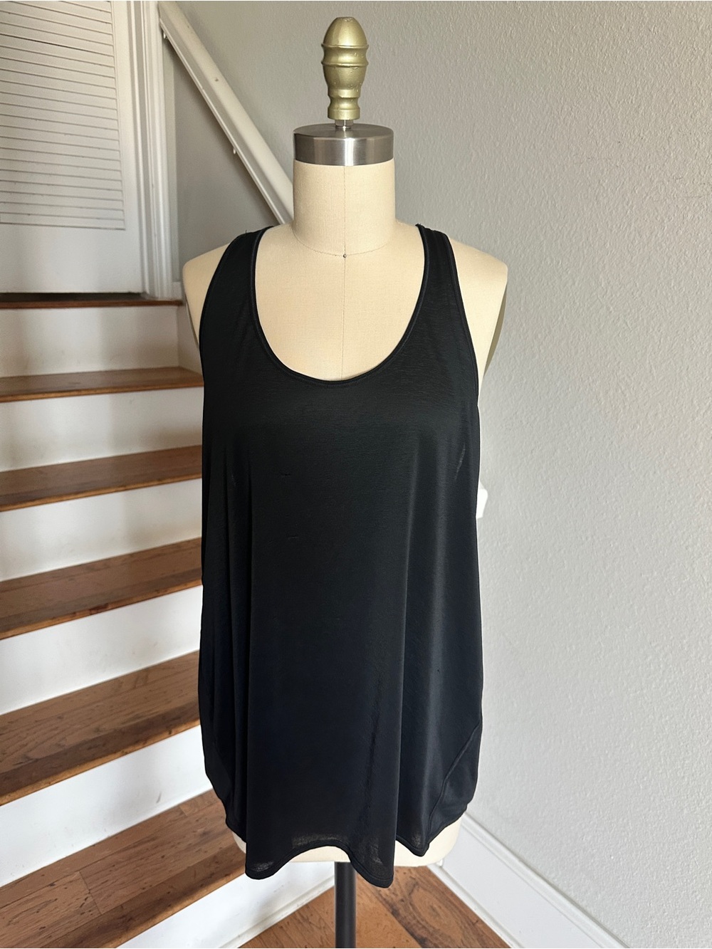 Lululemon Essential Tank Pleated Black - Picture 4 of 9